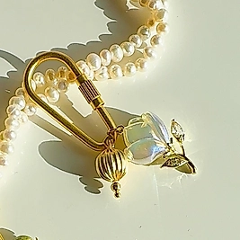 White Rose Charm | Kolye ucu