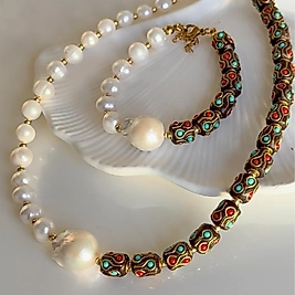 Velvet Shine Pearl Necklace | Kolye